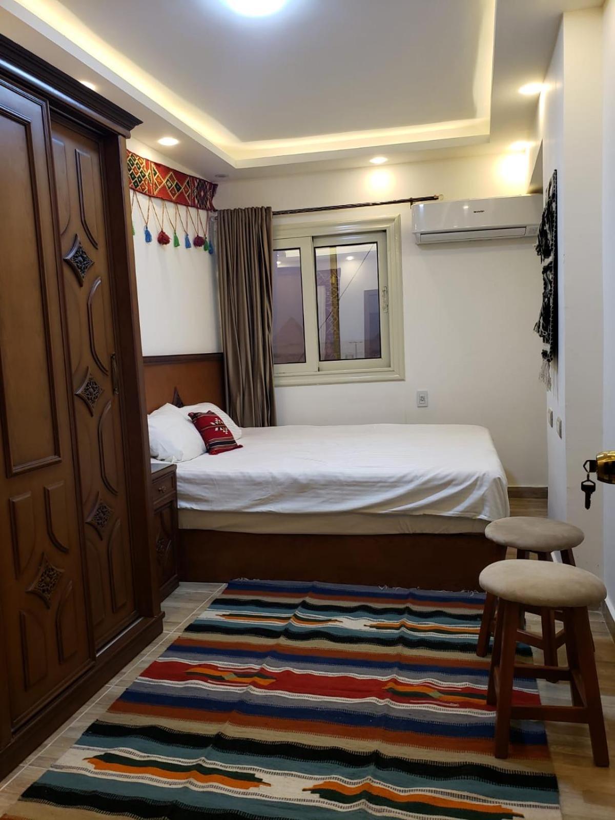 Atlantis Pyramids Inn Ghatati Luaran gambar