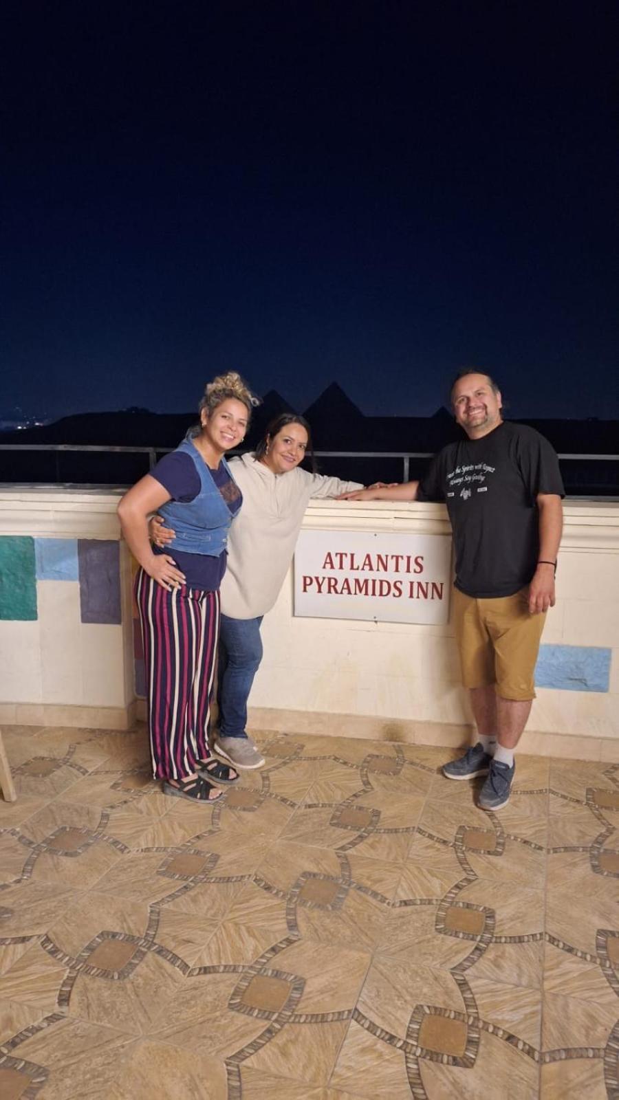 Atlantis Pyramids Inn Ghatati Luaran gambar