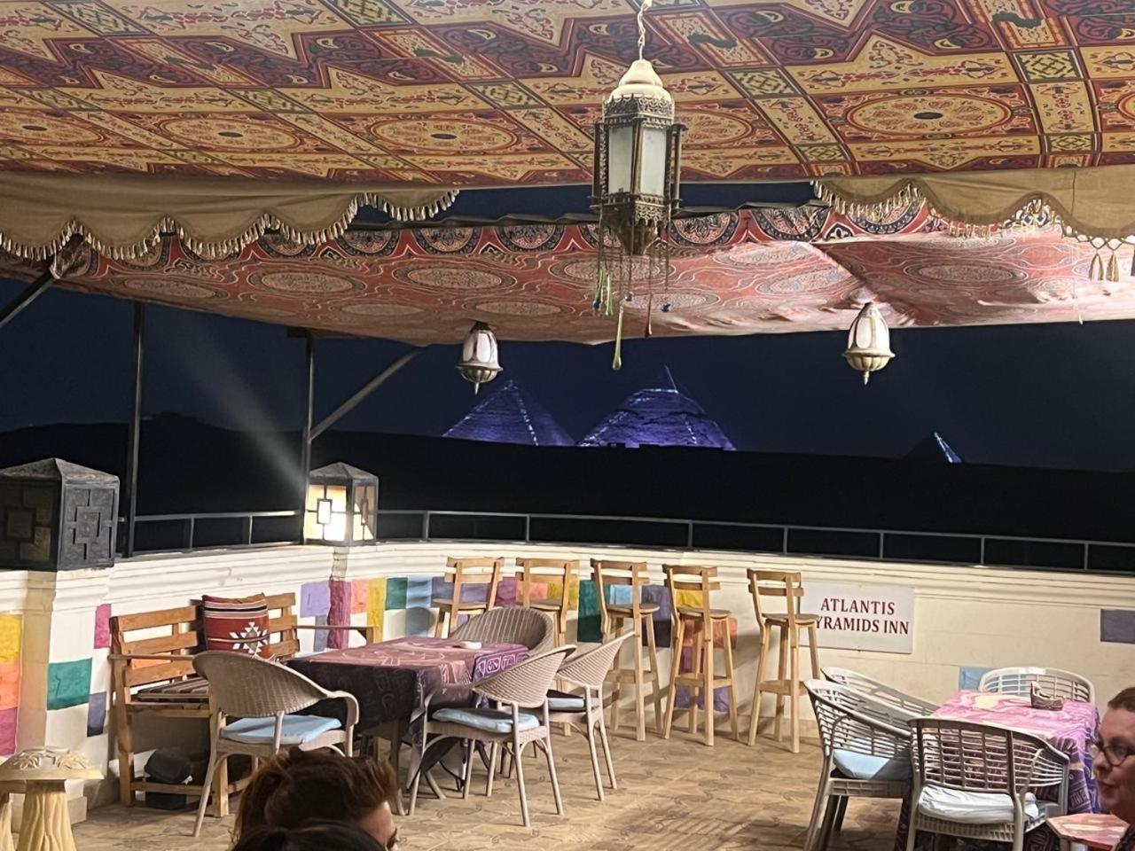 Atlantis Pyramids Inn Ghatati Luaran gambar